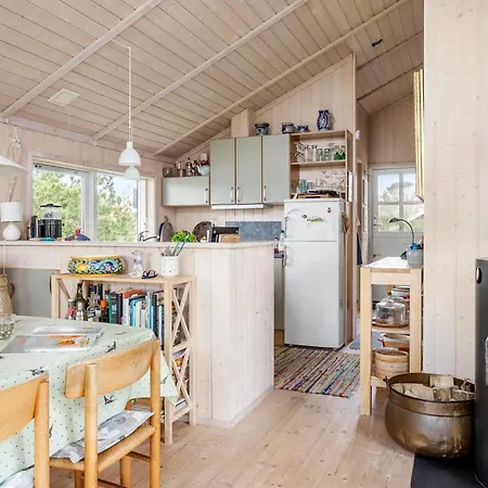 2 Bedroom Pet Friendly In